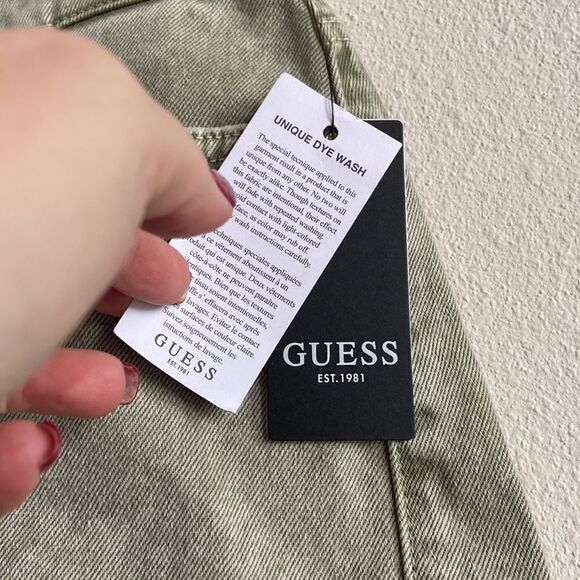 Guess Marino Shorts NWT Sz 31 Verve green - Picture 9 of 12